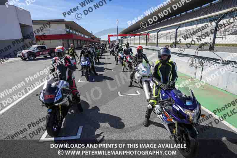 motorbikes;no limits;peter wileman photography;portimao;portugal;trackday digital images